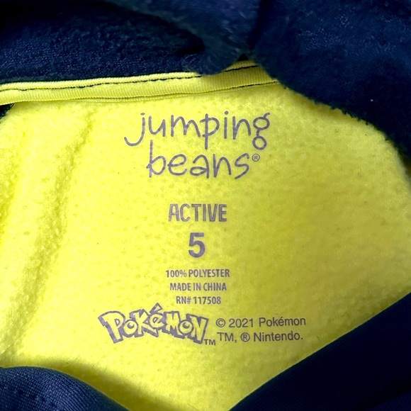 Boys Pikachu Hoodie - Picture 5 of 5